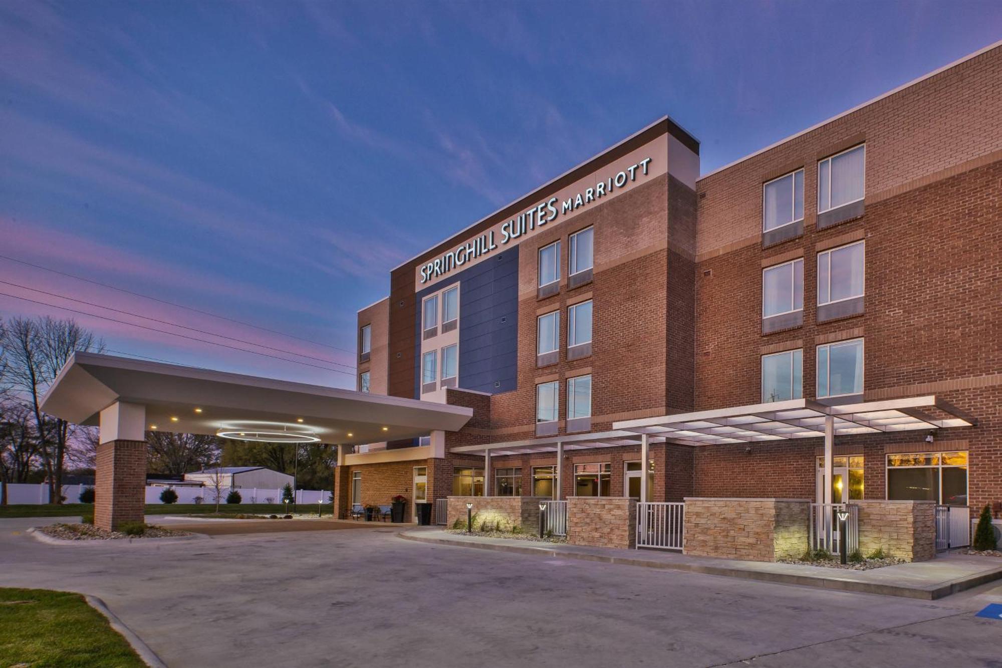 Springhill Suites By Marriott St. Joseph Benton Harbor Exterior foto